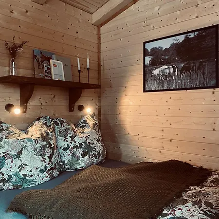 Tiny House Jovana אתר קמפינג *